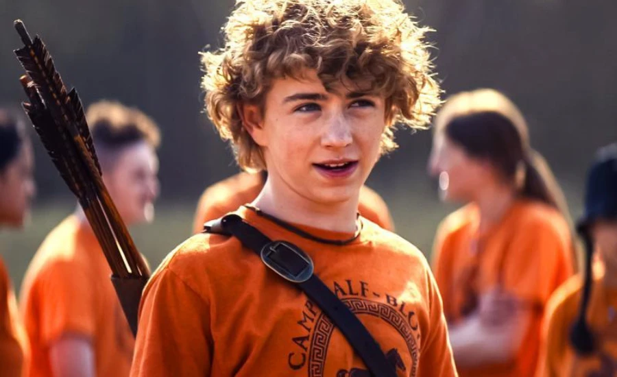 Walker Scobell Age