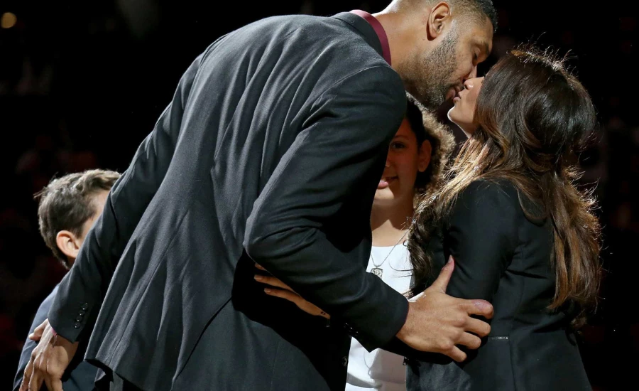 tim duncan wife