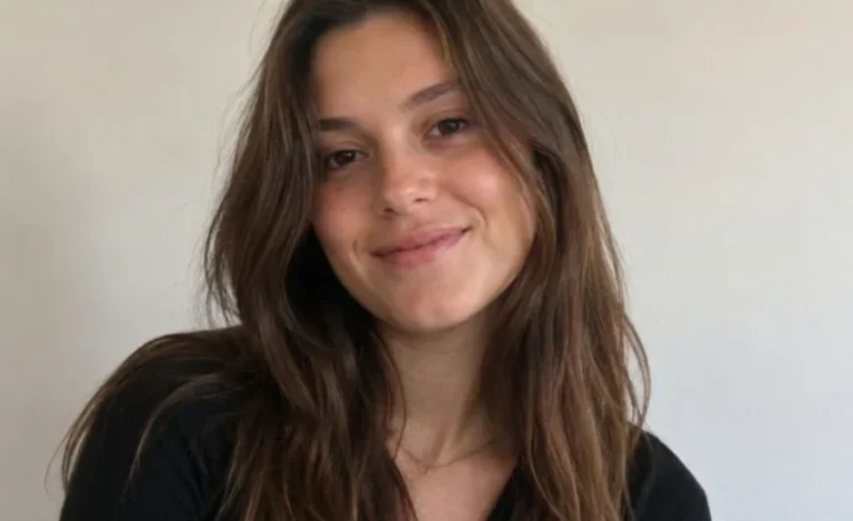Ava Nickel